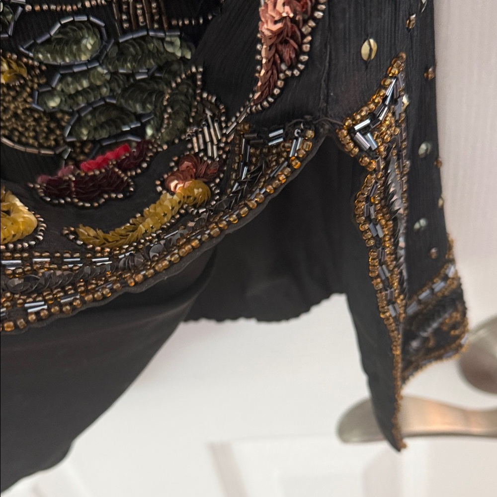 VINTAGE VTG Royal Feelings Embellished Black Tunic with gorgeous design - Picture 6 of 6